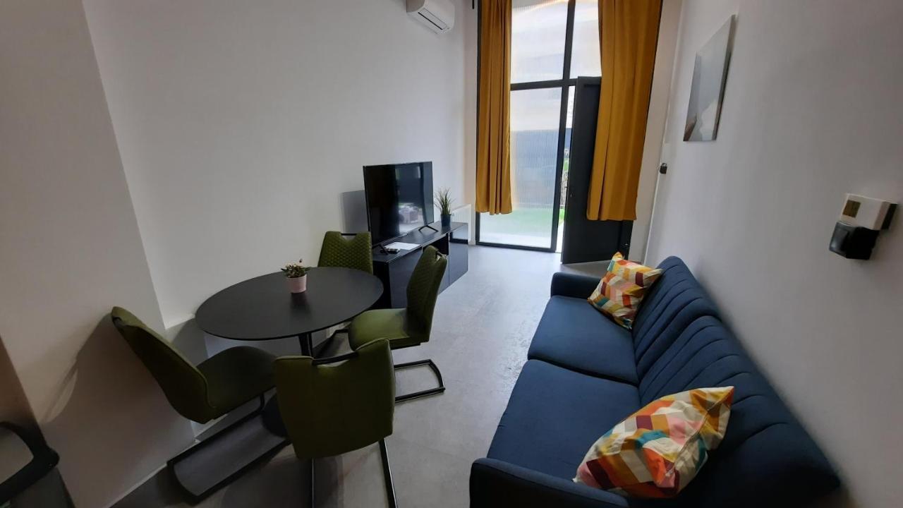 Hi-Bp In-Budapest Studio Apartman 2 Free Parking מראה חיצוני תמונה