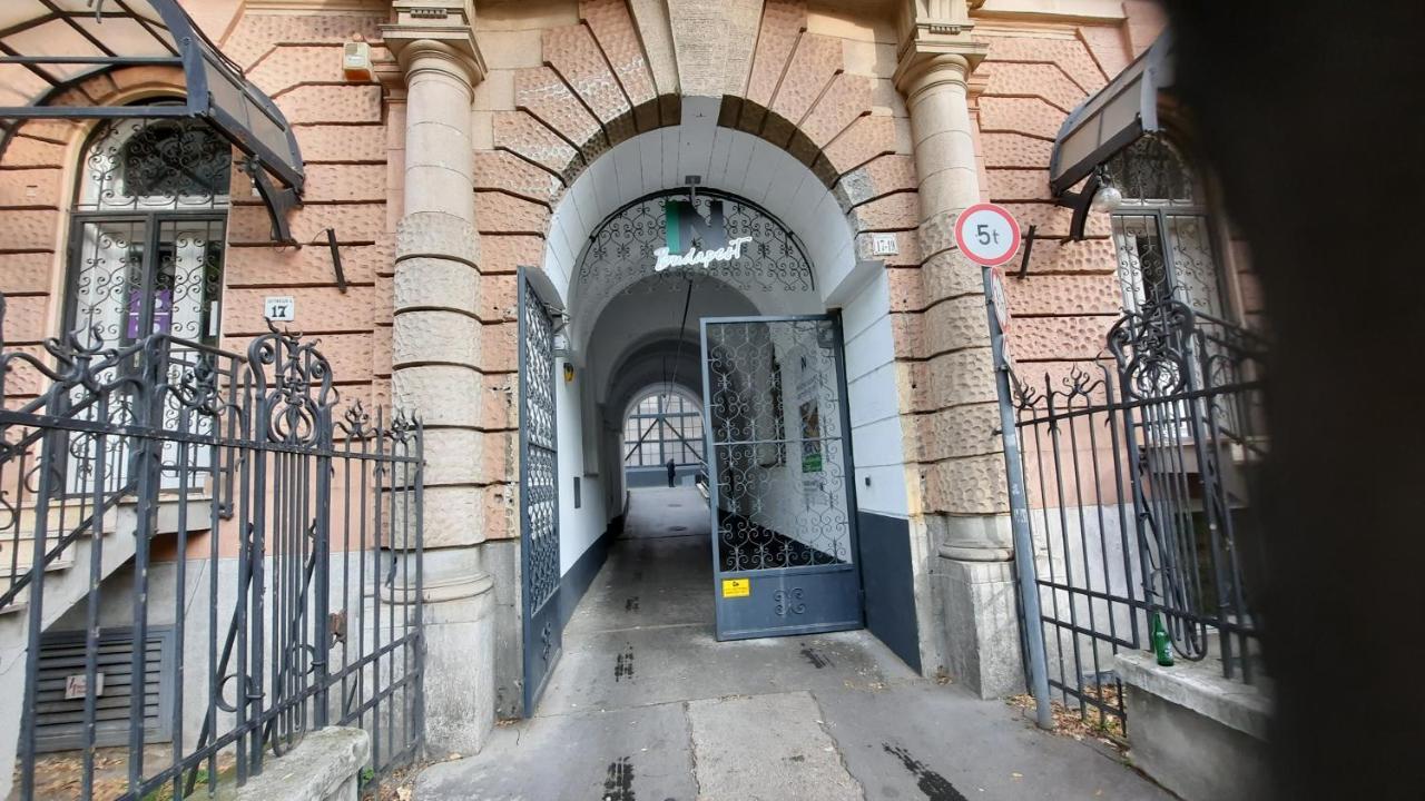 Hi-Bp In-Budapest Studio Apartman 2 Free Parking מראה חיצוני תמונה